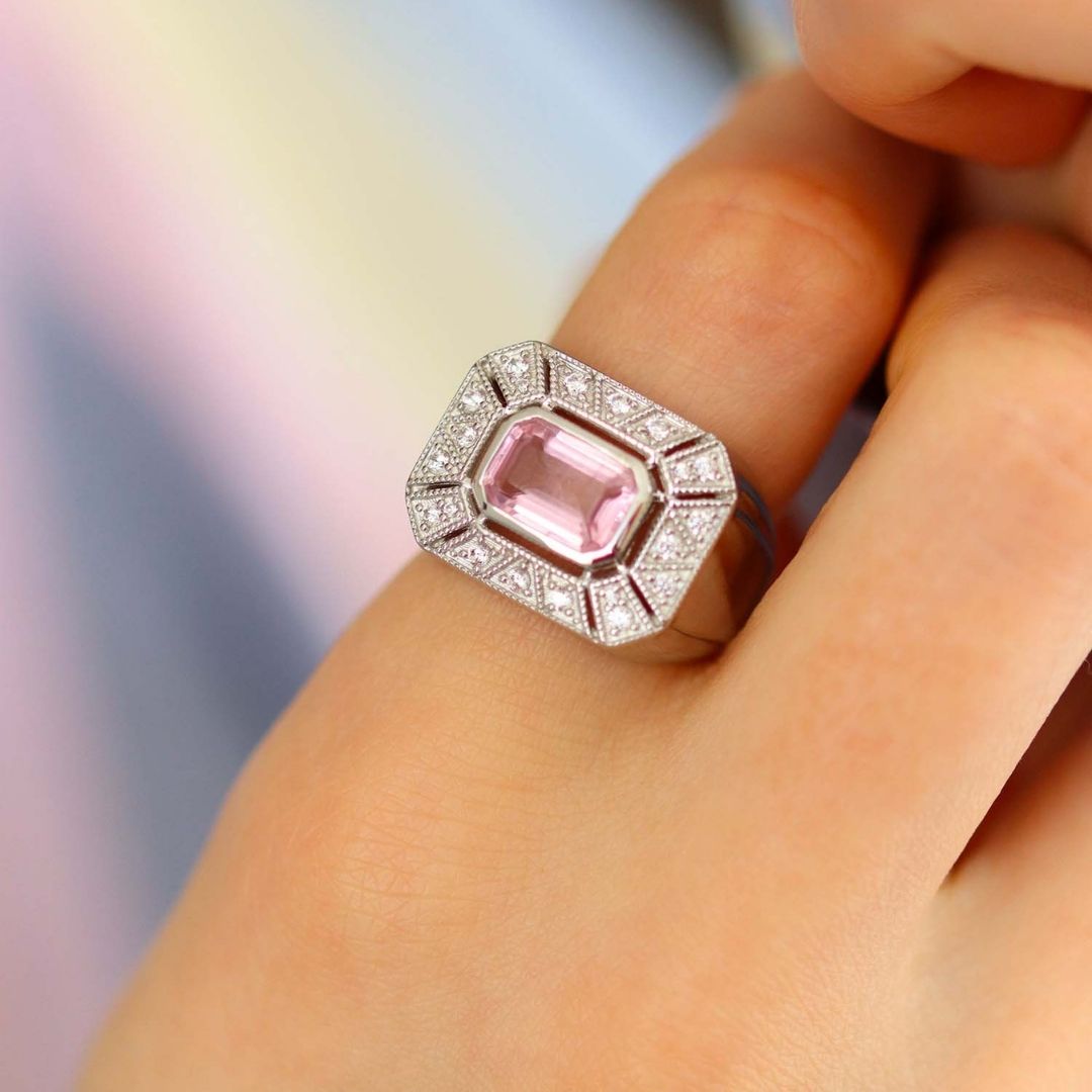 Bague art déco en argent et pierres gemmes