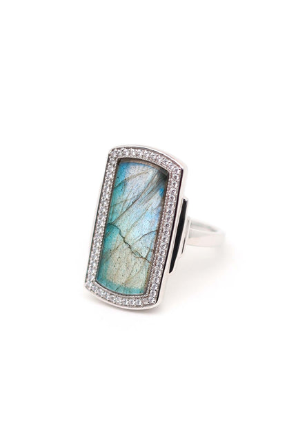 Bague en argent de style art deco ornée de labradorite