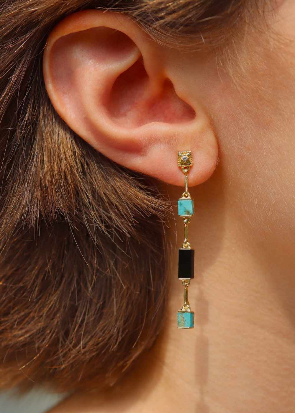 Boucles d'oreilles pendantes en turquoise et onyx noir