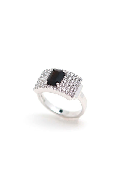 Bague art déco en argent ornée d'une onyx noire octogonale