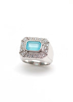 bague art deco argent ornée d'une calcédoine d'eau facettée