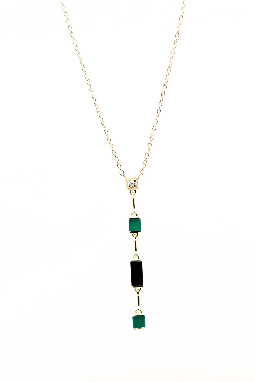 collier plaqué or de style art déco avec pendentif en onyx vert et onyx noir