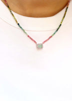 Collier court en perles de tourmaline et pendentif en argent de style art déco orné de calcédoine d'eau