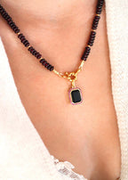 collier grenat