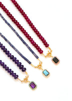Colliers en pierres naturelles et pendentifs art deco