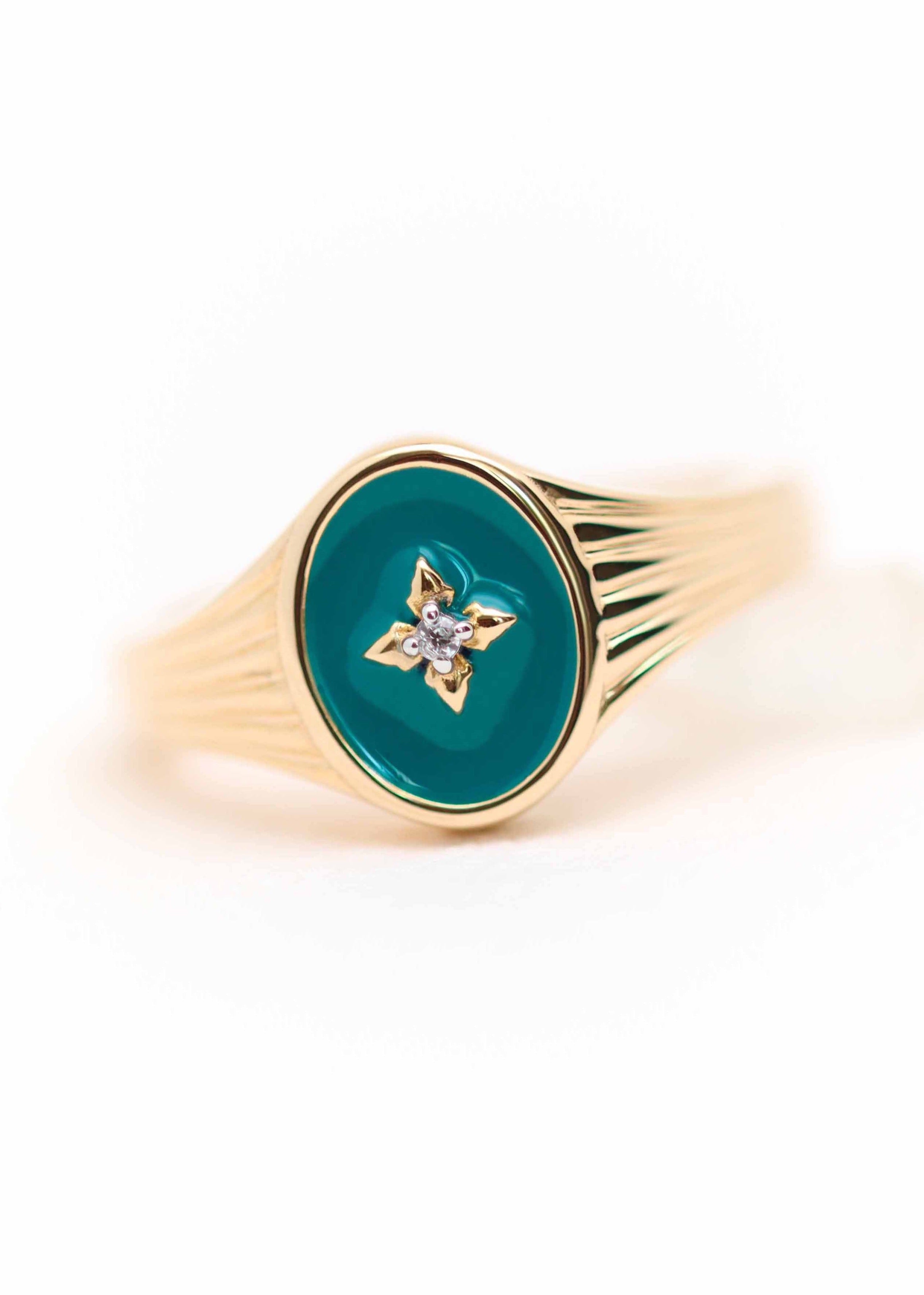 Bague chevalière dorée vintage émail bleu